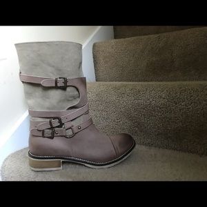 The Real Deal Legend Boots - NIB.